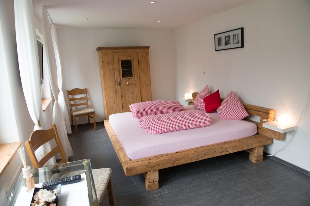 Hirschen B&B Maienfeld Eksteriør billede